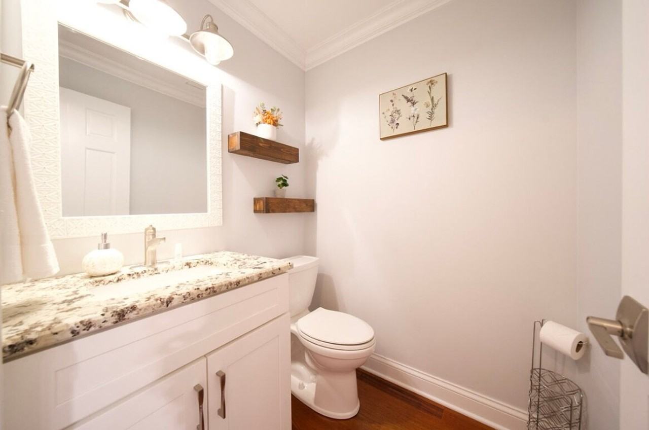 804 State St #1285025P - Photo 6 of 18