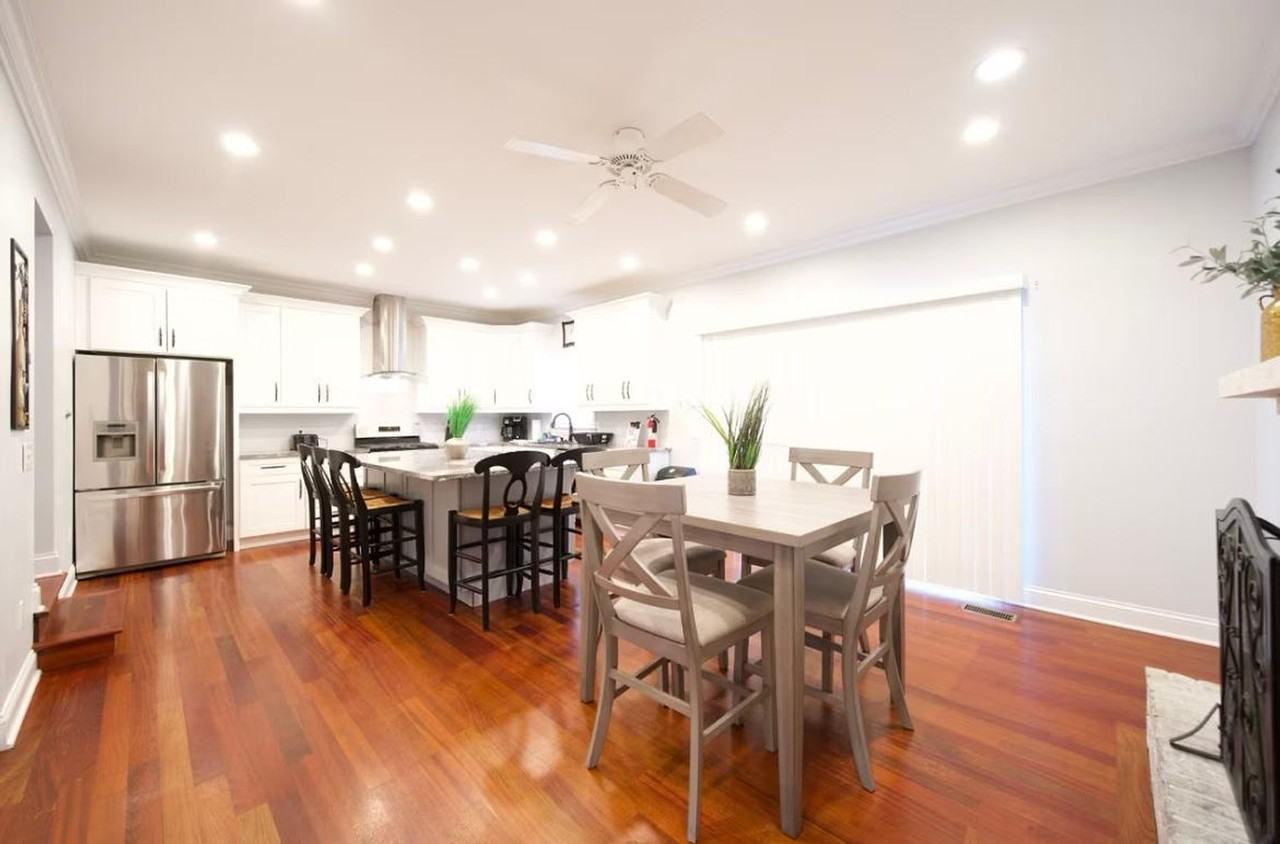 804 State St #1285025P - Photo 7 of 18