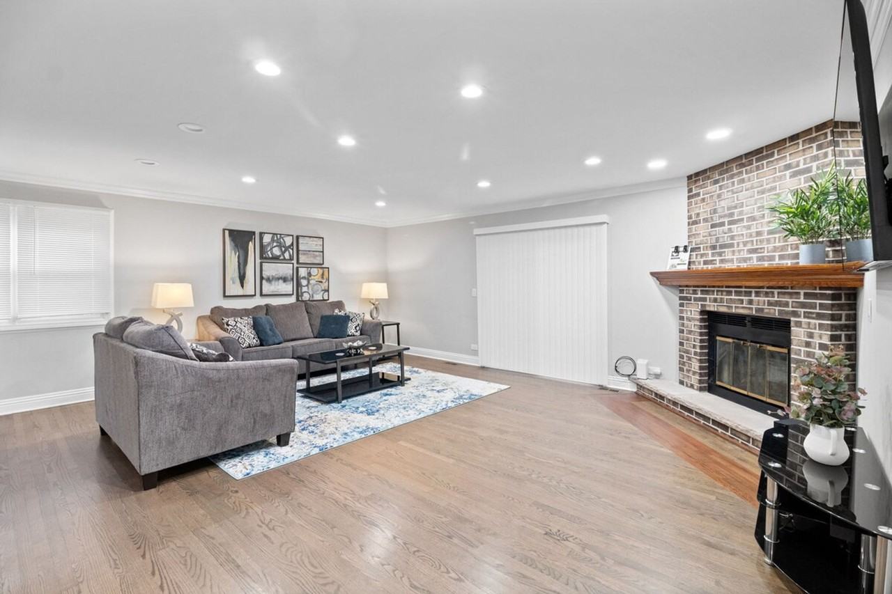 1908 Kingsley Dr #1285094P - Photo 2 of 14