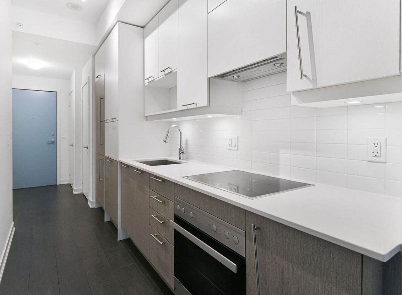 30 Nelson St #1286447P - Photo 2 of 21