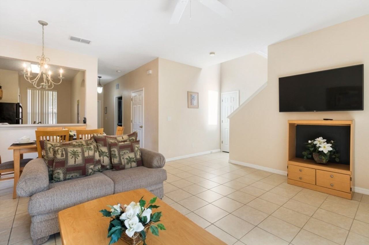 2705 Roadster Ln #1289442P - Photo 3 of 27