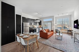 2922 Elm St - Photo 1 of 1