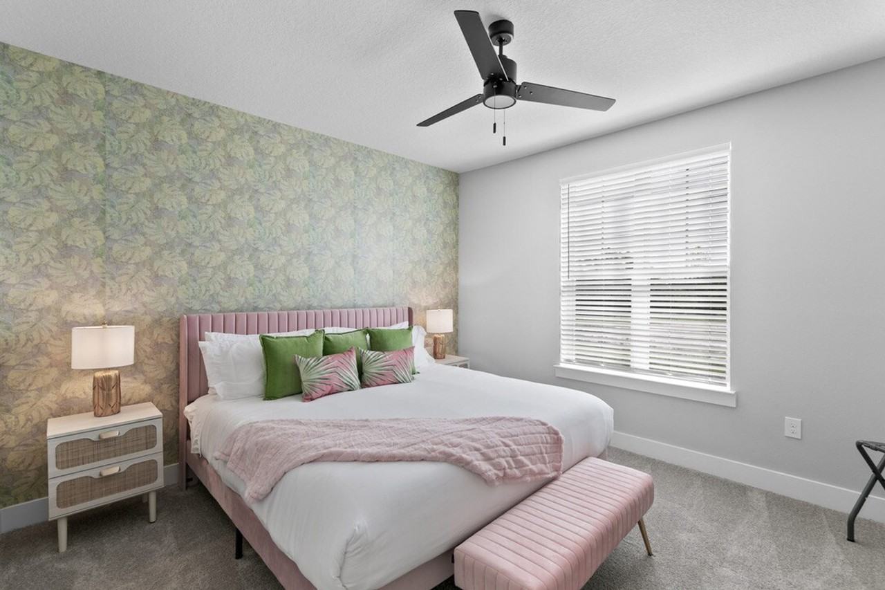 11830 Buckfield Circle - Photo 4 of 50