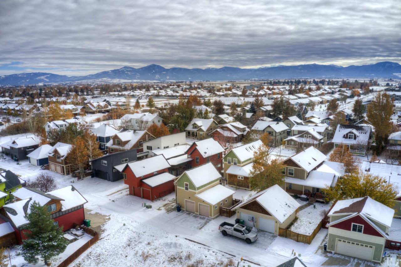 4489 Alexander St #1292384P - Photo 4 of 26