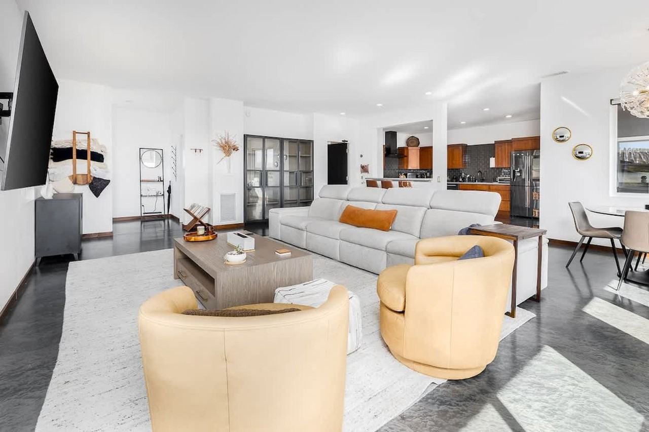 3929 Paso Del Lagos #1292593P - Photo 2 of 26