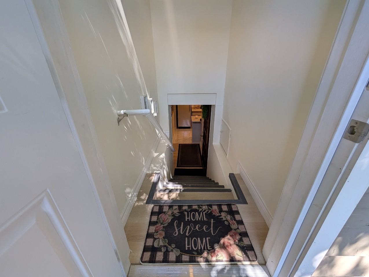 195 Ellsworth Avenue - Photo 3 of 29