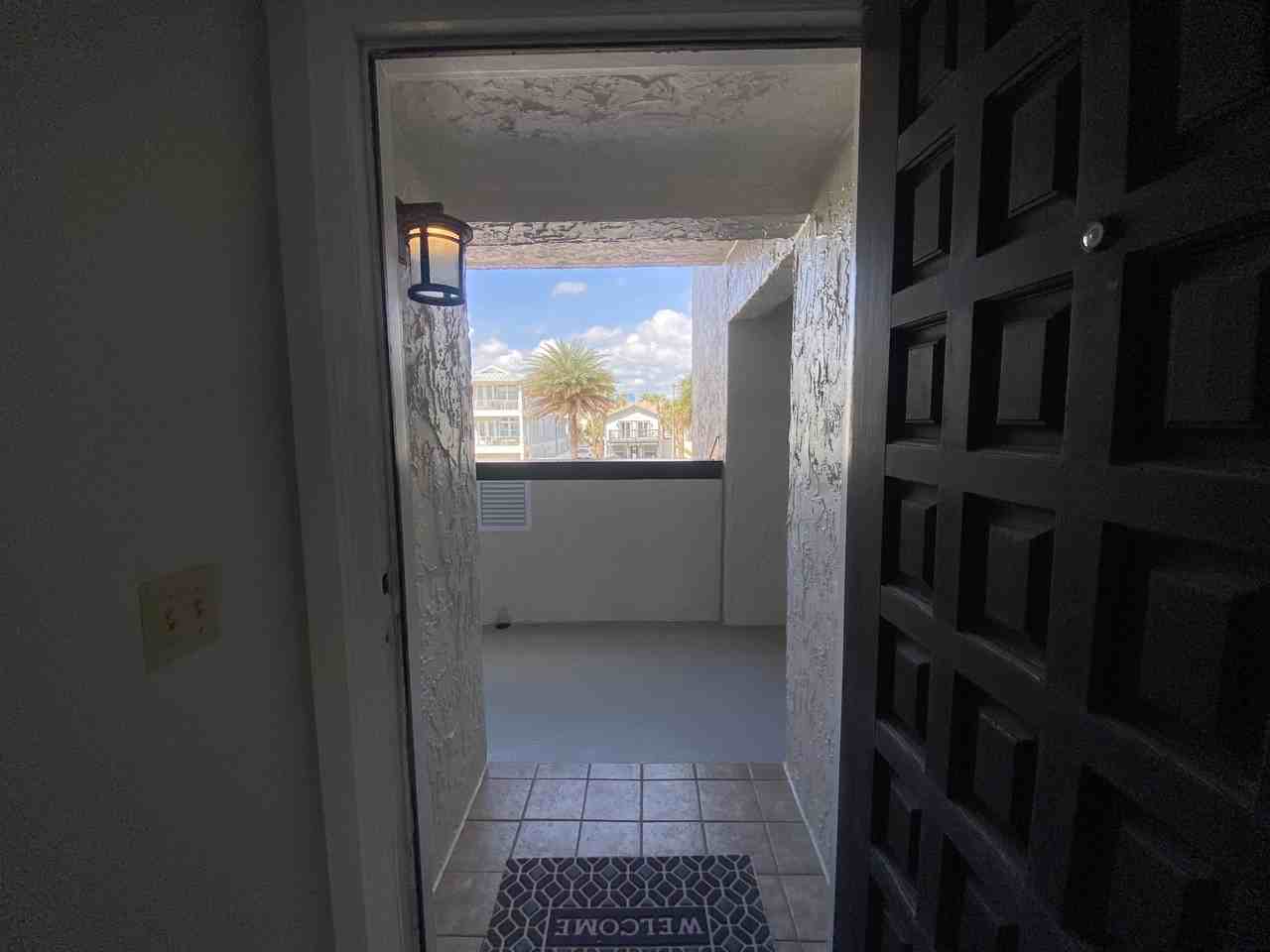 275 1st St S #1 - Photo 3 of 46