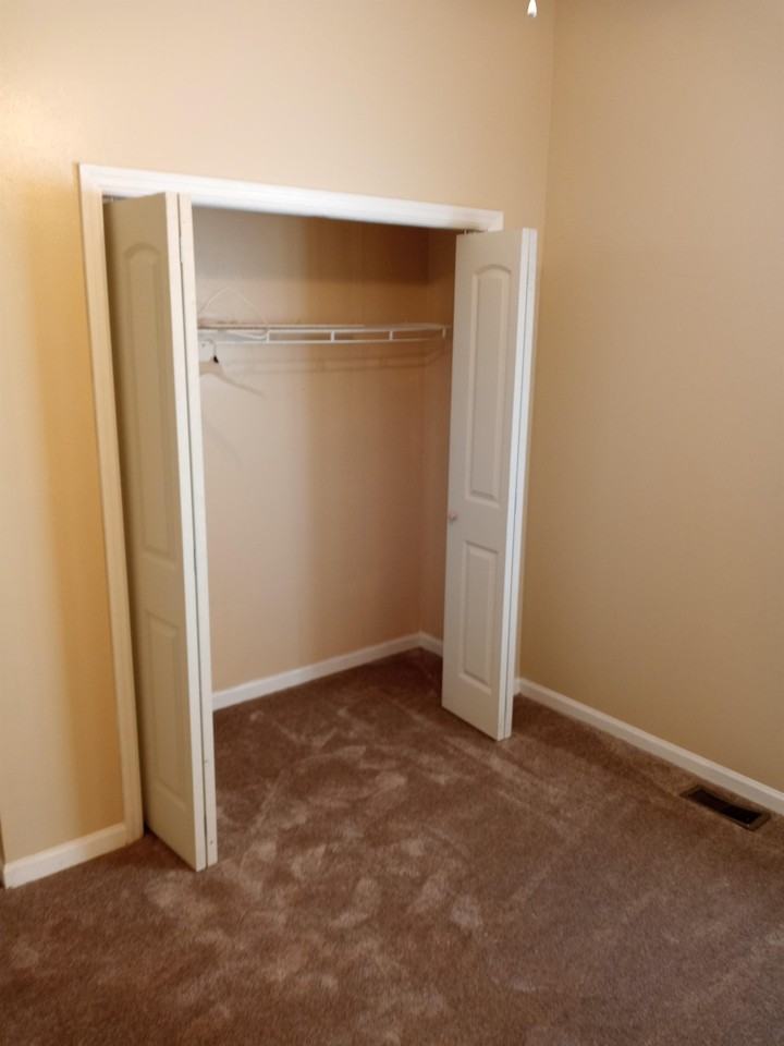 2441 Talco Hills Dr #C - Photo 7 of 10