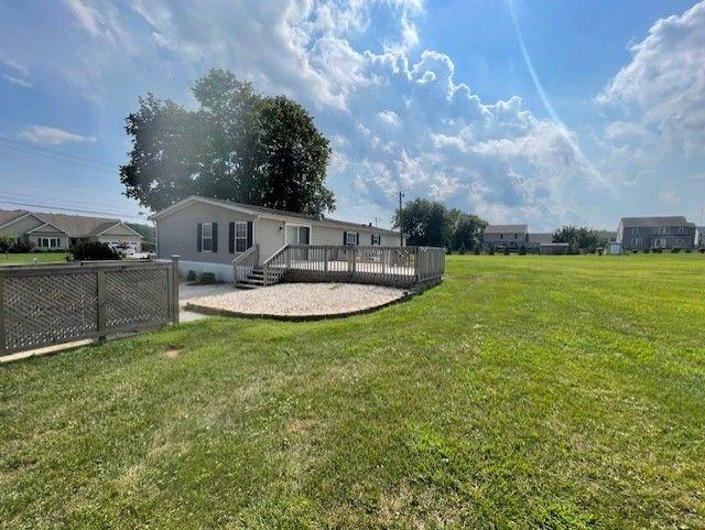 493 Waterway Rd - Photo 2 of 3