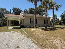 featured image of 161 Venetian Gardens