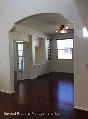 4032 Peninsula Dr - Photo 3 of 26