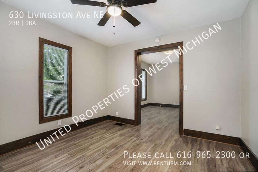 630 Livingston Ave Ne - Photo 2 of 23