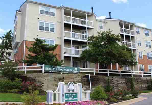 Orchard Club Apartments - Photo 3 of 24