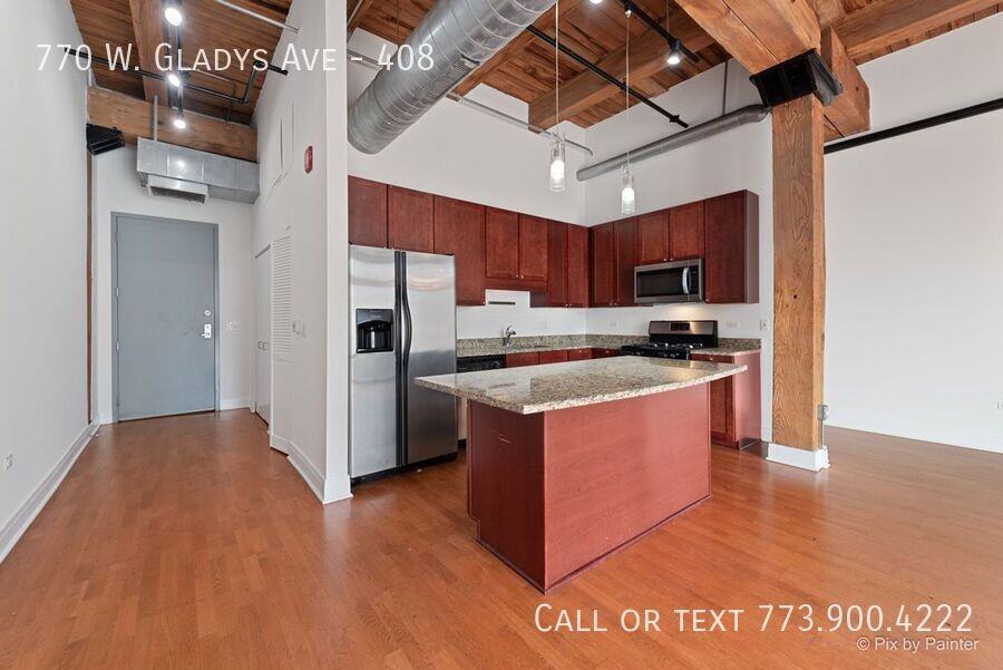 770 W Gladys Ave #408 - Photo 7 of 16