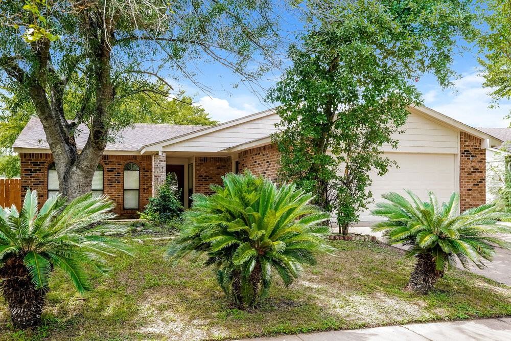 17611 Ranch Country Rd - Photo 3 of 14