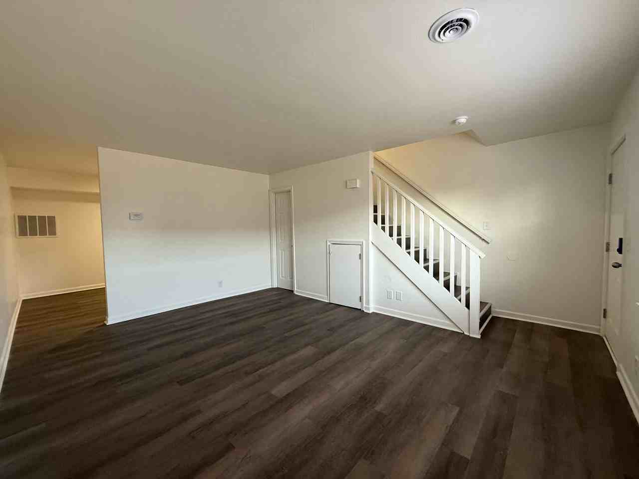 Cypress Townhomes - Photo 7 of 20