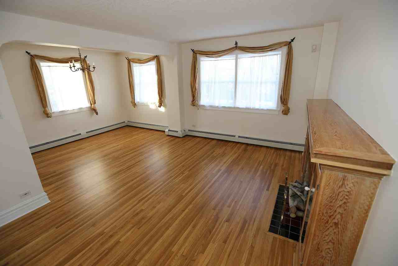 1125 17 Ave Sw #10 - Photo 3 of 23