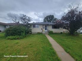 7823 132a Ave Nw - Photo 1 of 1