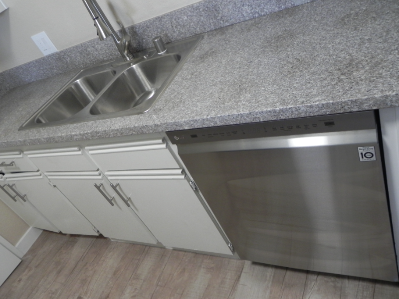 8602 West Chapman Avenue - Photo 4 of 28