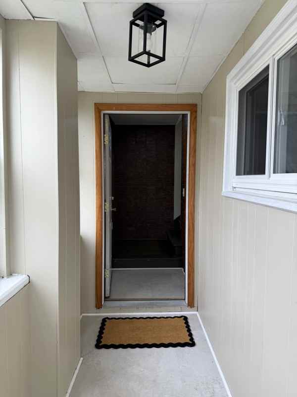 734 W Long Ave - Photo 2 of 16