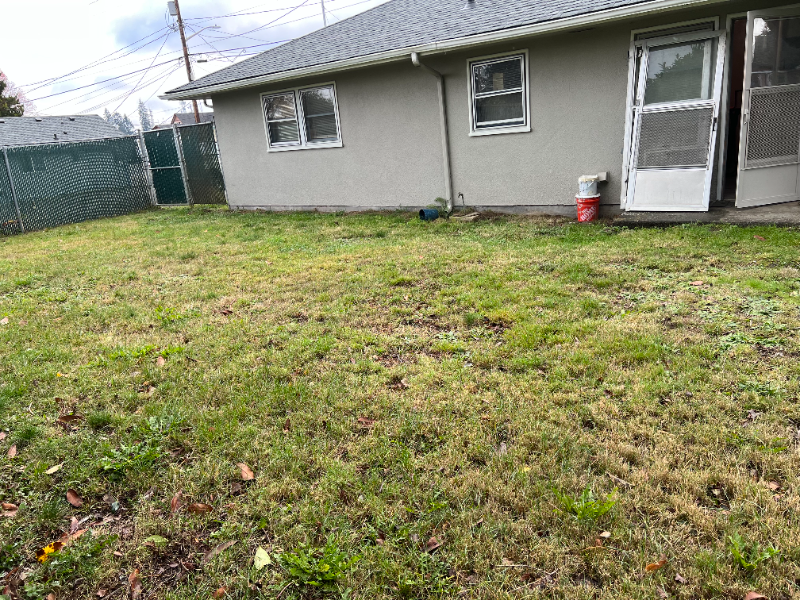 2016 State Ave Ne - Photo 2 of 15