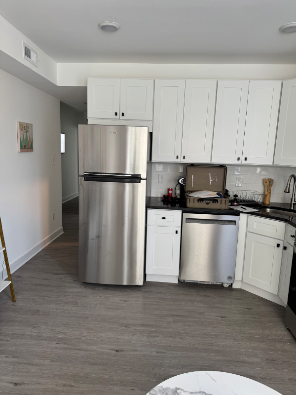 1650 W Cheltenham Ave #2 - Photo 3 of 10