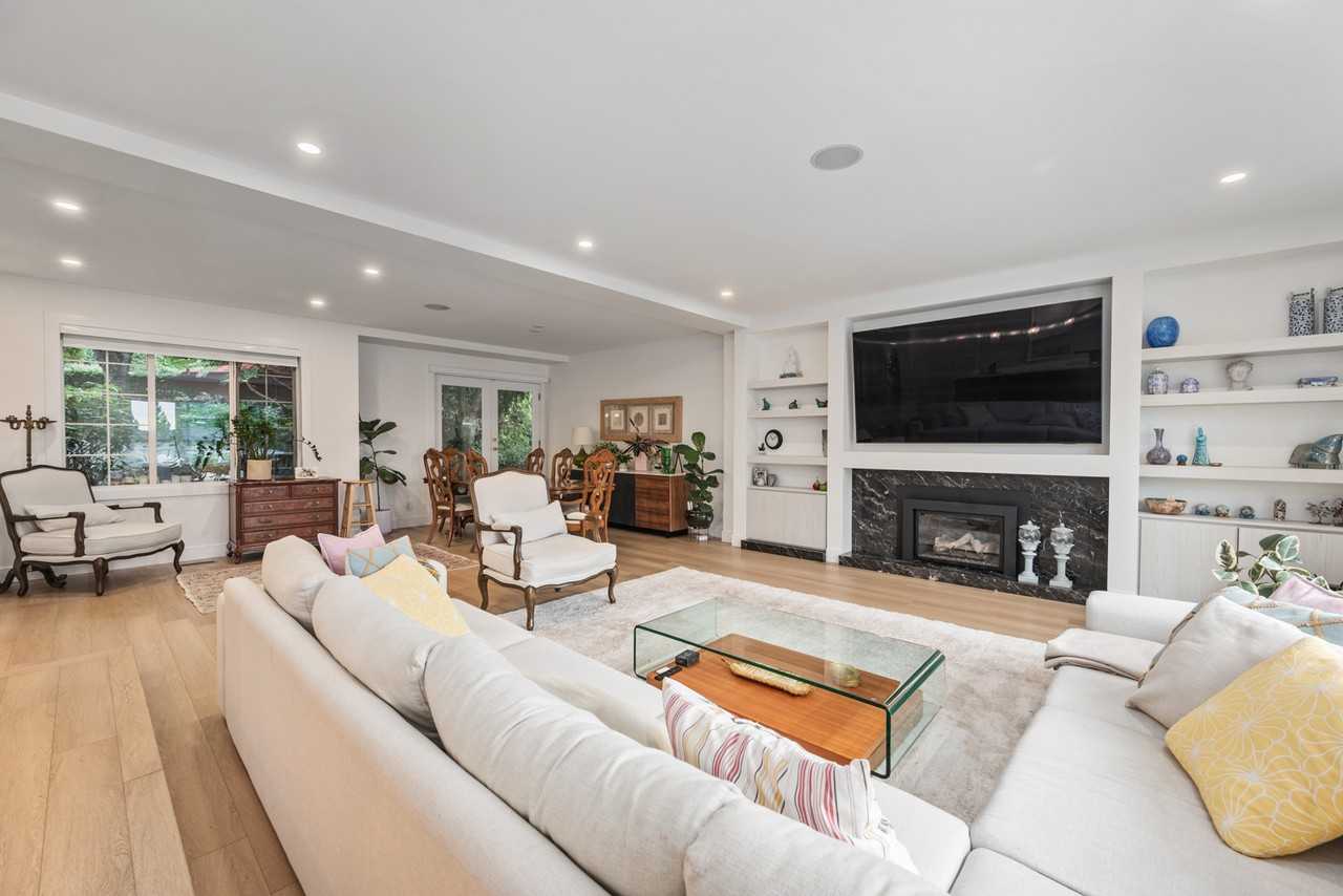 1390 Lawson Avenue - Photo 6 of 24