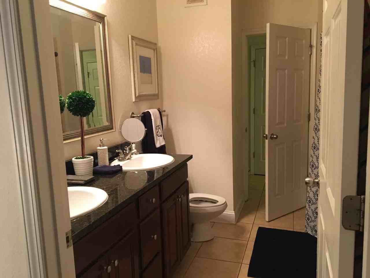 Waters Ridge Apartments - Photo 3 of 4