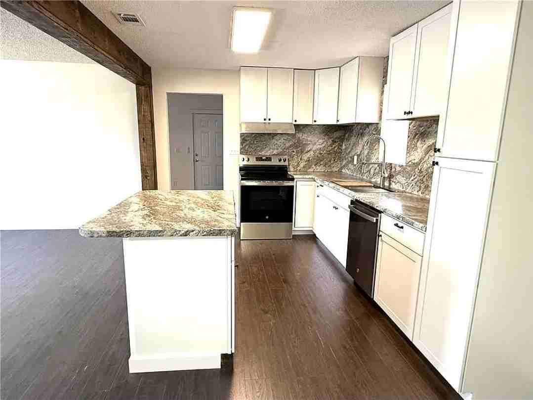 10219 Gulfcrest Rd #NA - Photo 3 of 13
