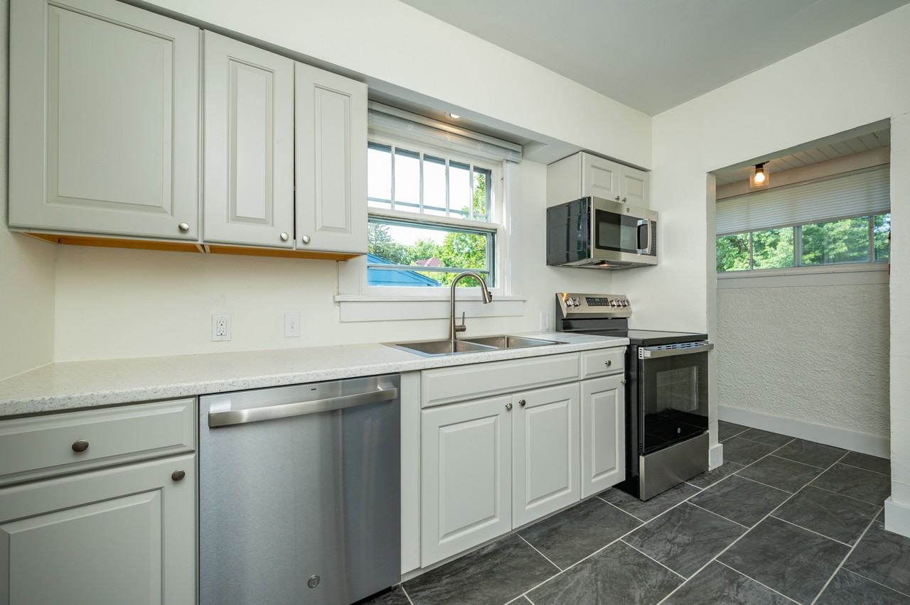 822 7th St #NA - Photo 2 of 20