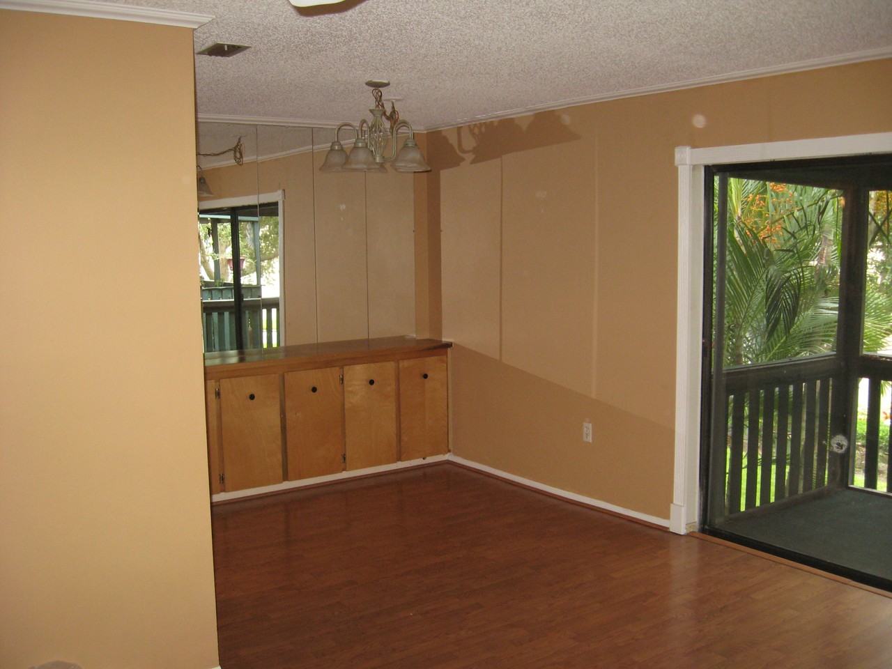 11538 7th Ln N #1310 - Photo 6 of 10