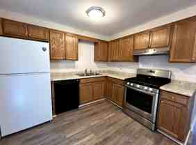 1390 Lincoln Dr #C - Photo 1 of 1