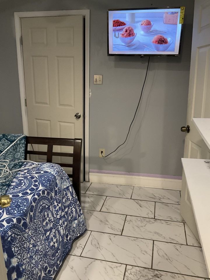 1205 Carlysle Park Dr #NA - Photo 7 of 18