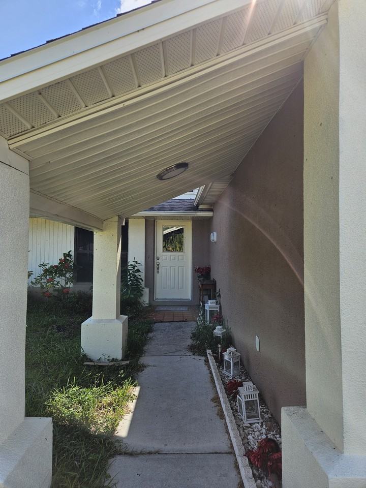 1038 Begonia Dr #NA - Photo 3 of 14