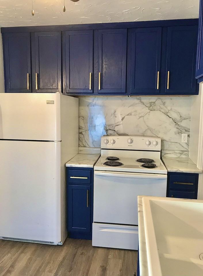 724 W Broadway St #2 - Photo 3 of 14