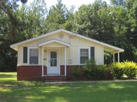 featured image of 10 Country Squire Ct