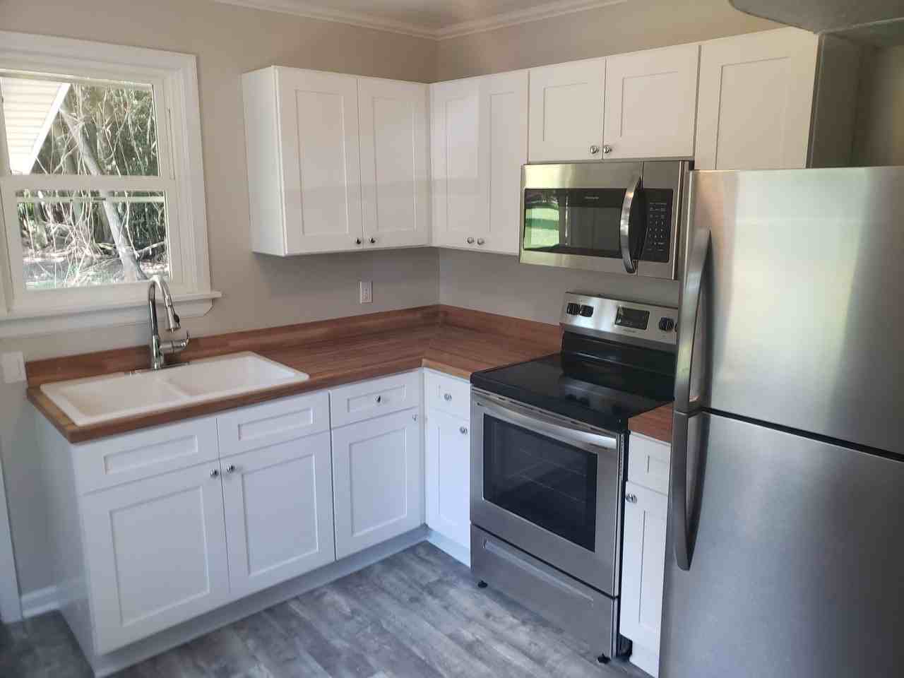 10 Country Squire Ct - Photo 2 of 10