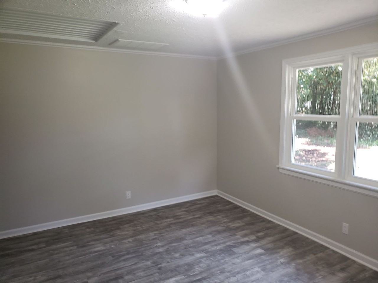 10 Country Squire Ct - Photo 4 of 10