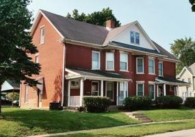 featured image of 801 E Main St