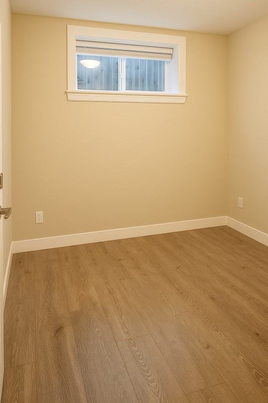 2485 Glenwood Ave - Photo 3 of 7