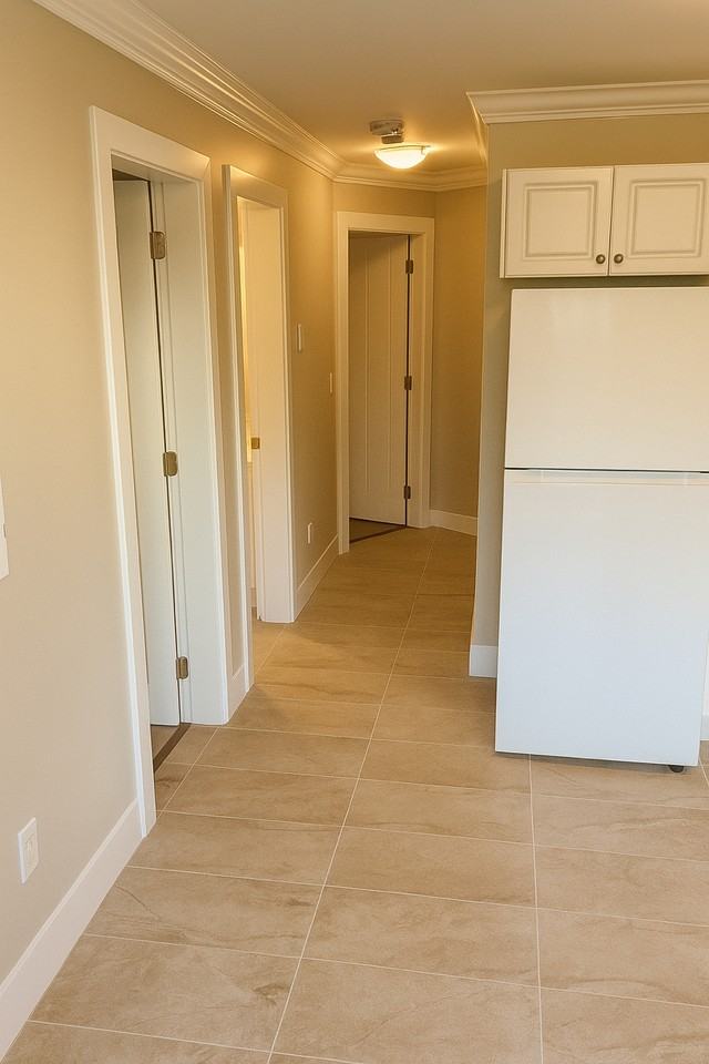 2485 Glenwood Ave - Photo 2 of 7