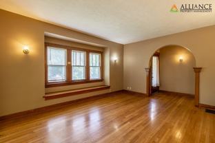 208 S Martin Luther King Jr Dr - Photo 1 of 1