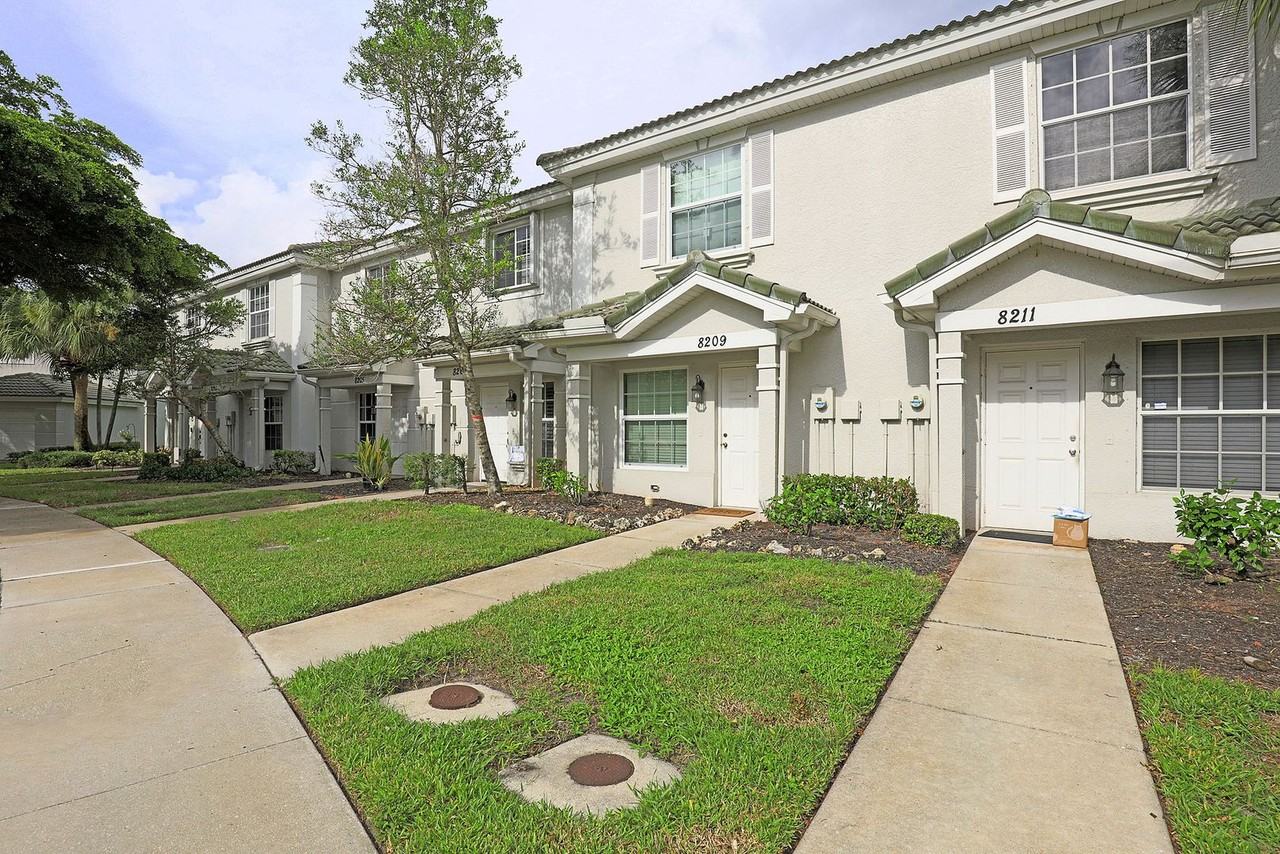 8205 Pacific Beach Dr - Photo 2 of 25