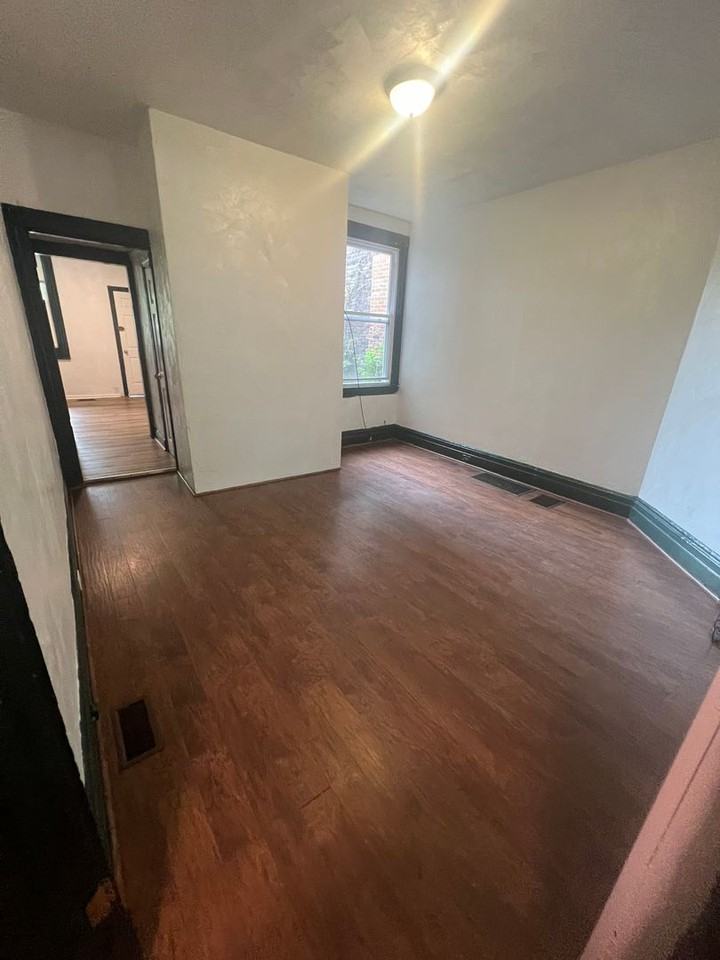 21 Welsford St - Photo 2 of 29