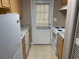 ES- MIDTOWN STAT. - Photo 1 of 1