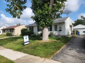 1632 Miami Dr Ne - Photo 1 of 1