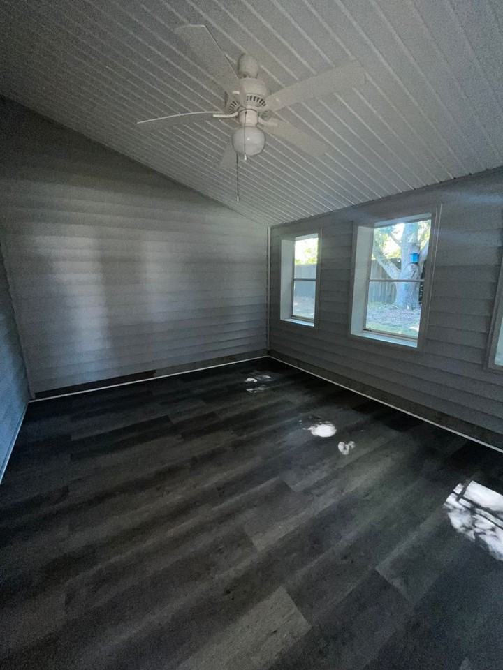 7B Mulberry Ln - Photo 3 of 13