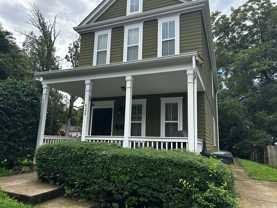 828 E 16th St - Photo 1 of 1