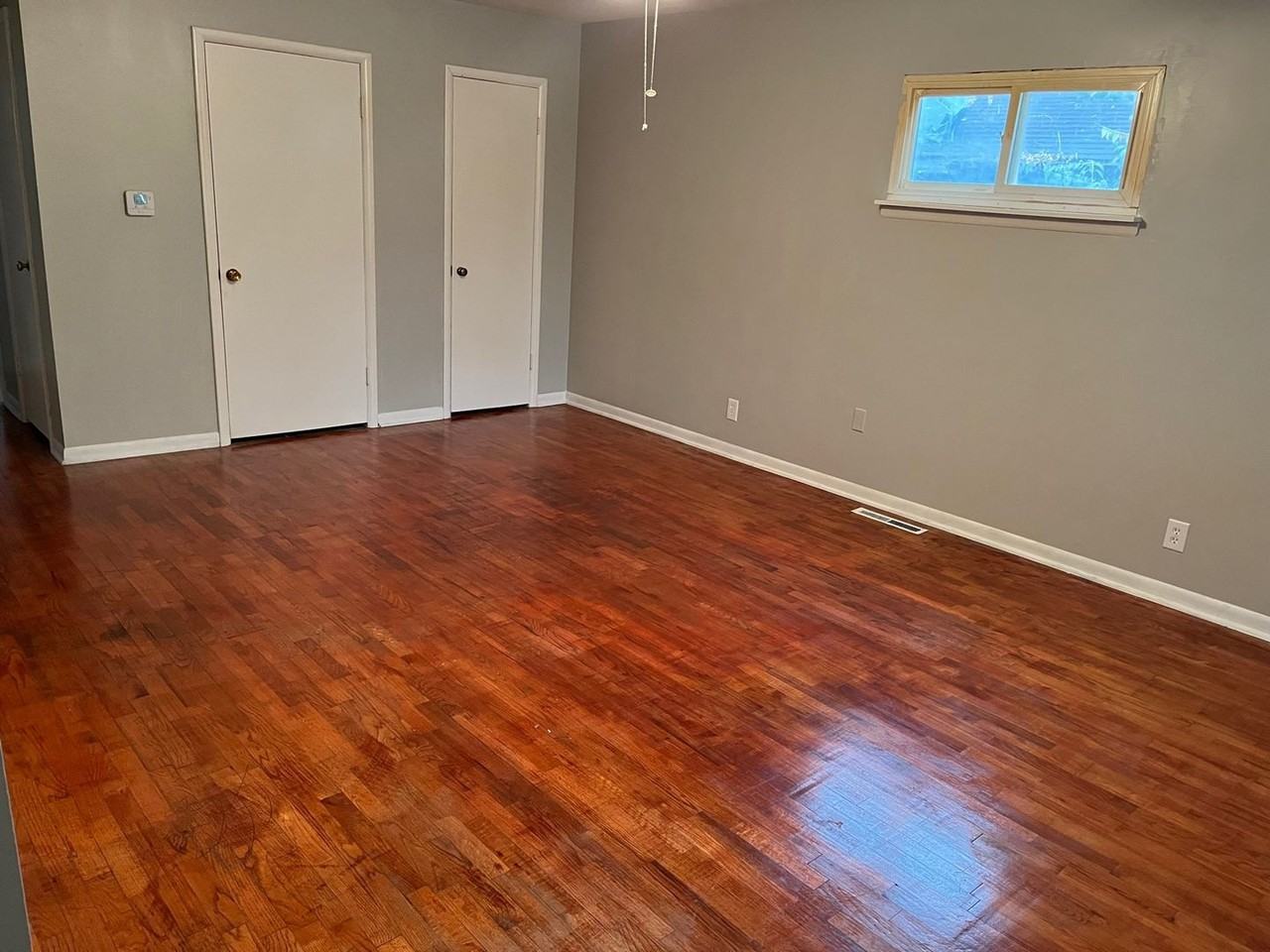 1653 N Hayes Ave - Photo 2 of 25