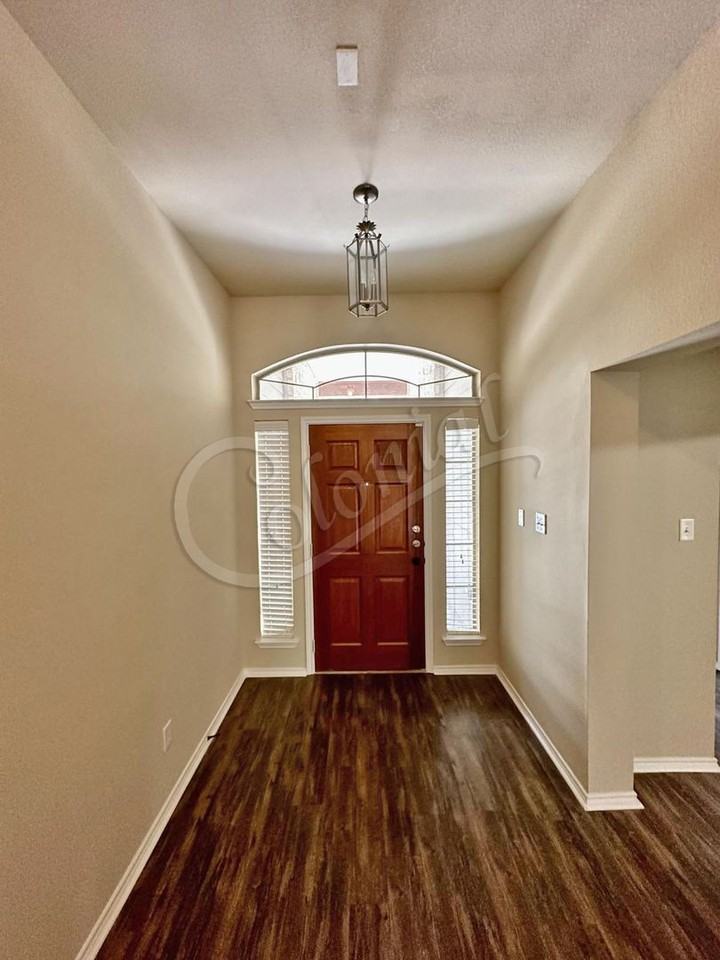 6706 Indian Hawthorne Drive - Photo 3 of 16